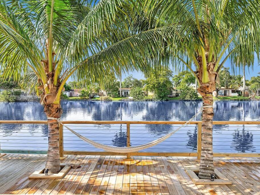 5-Star Lakefront Oasis In Hollywood-Hard Rock Casino Fort Lauderdale Exterior foto